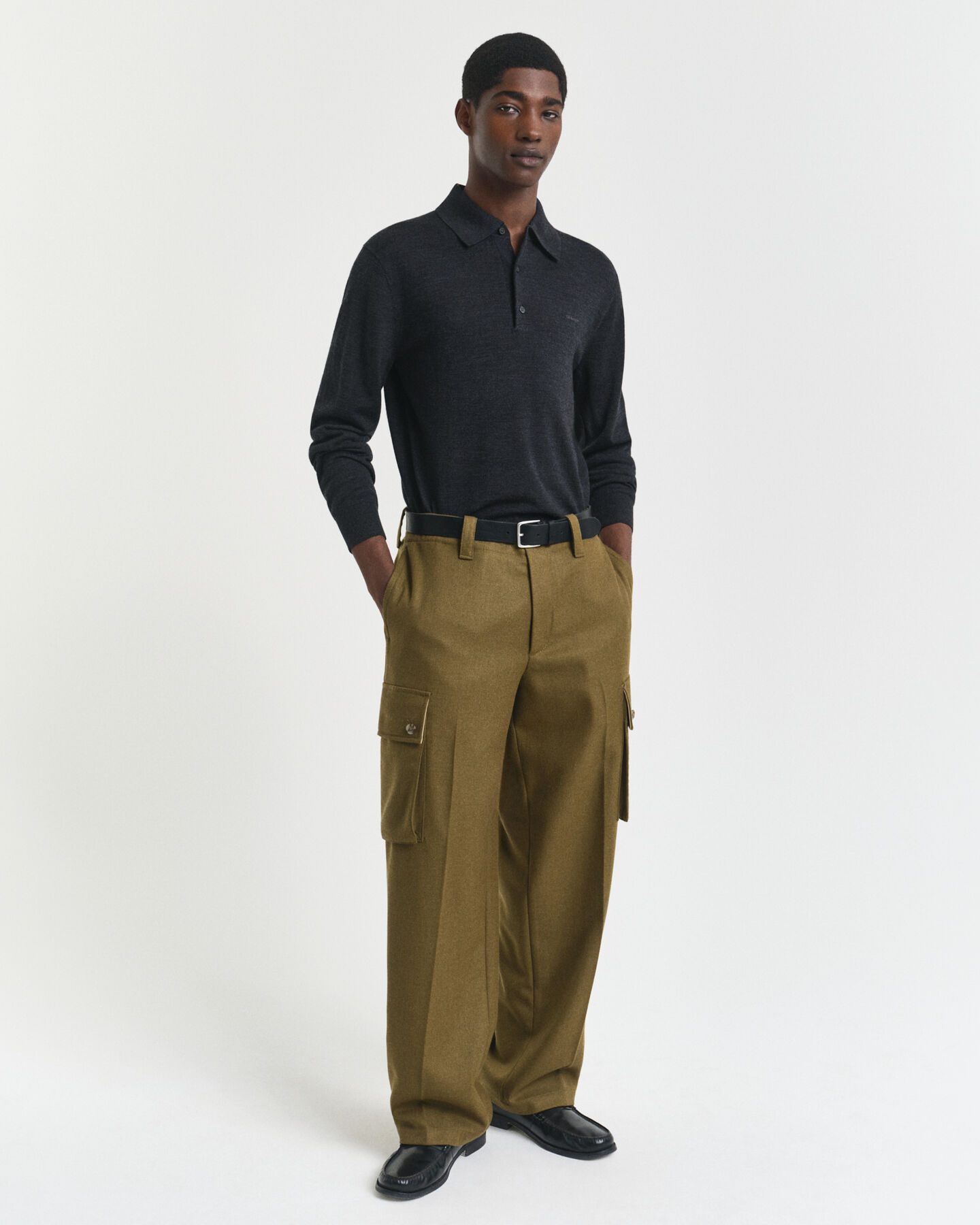 Ohut merinovillapikeeneule