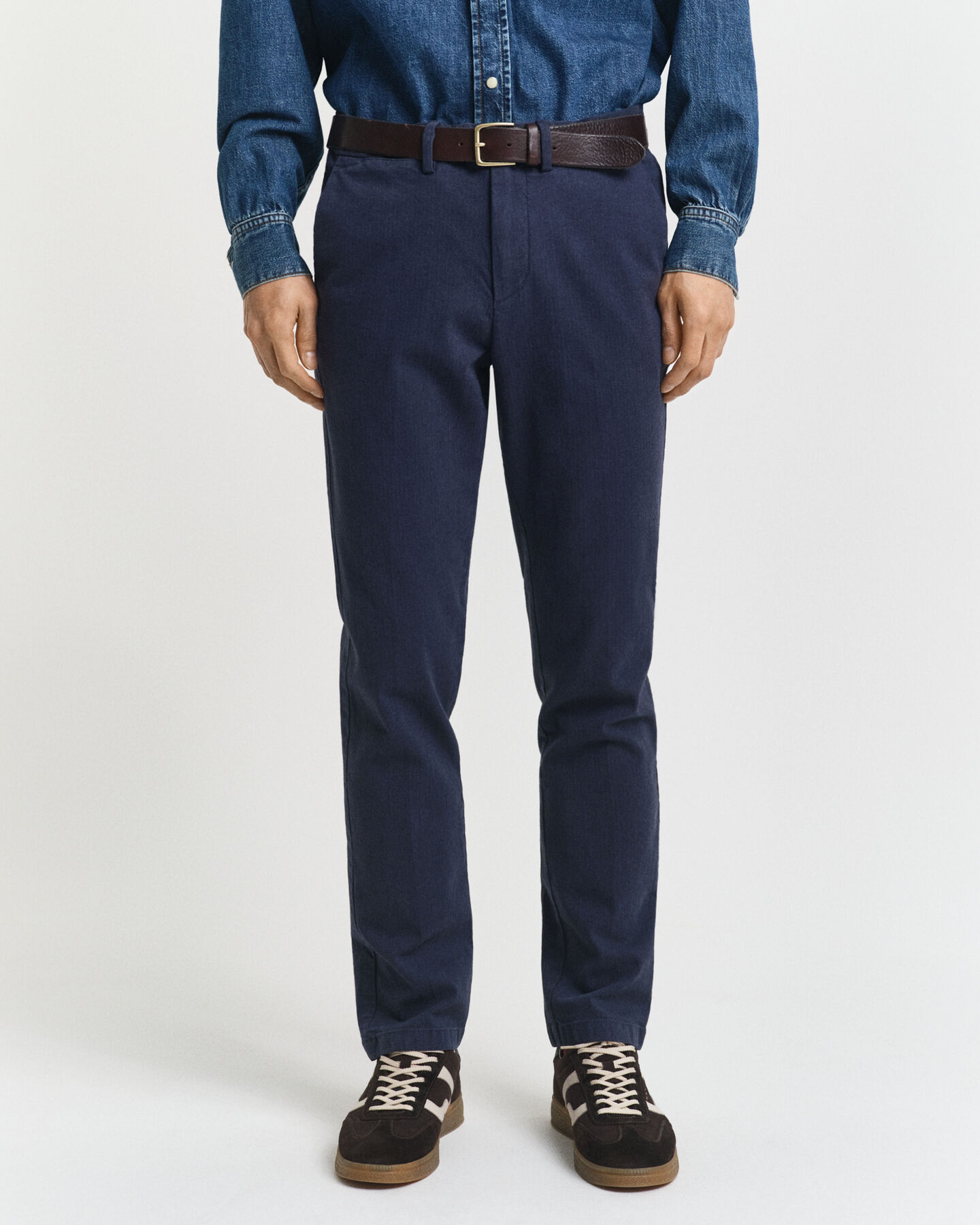 Slim fit ‑mitoitetut kalanruotokuvioiset puuvillahousut