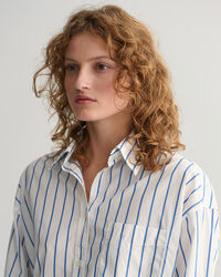 Oversized fit -mitoitettu raitapaita