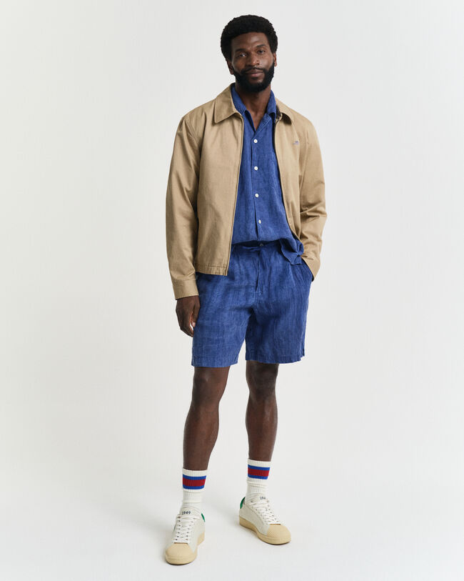 Relaxed fit ‑mitoitettu lyhythihainen pellavapaita