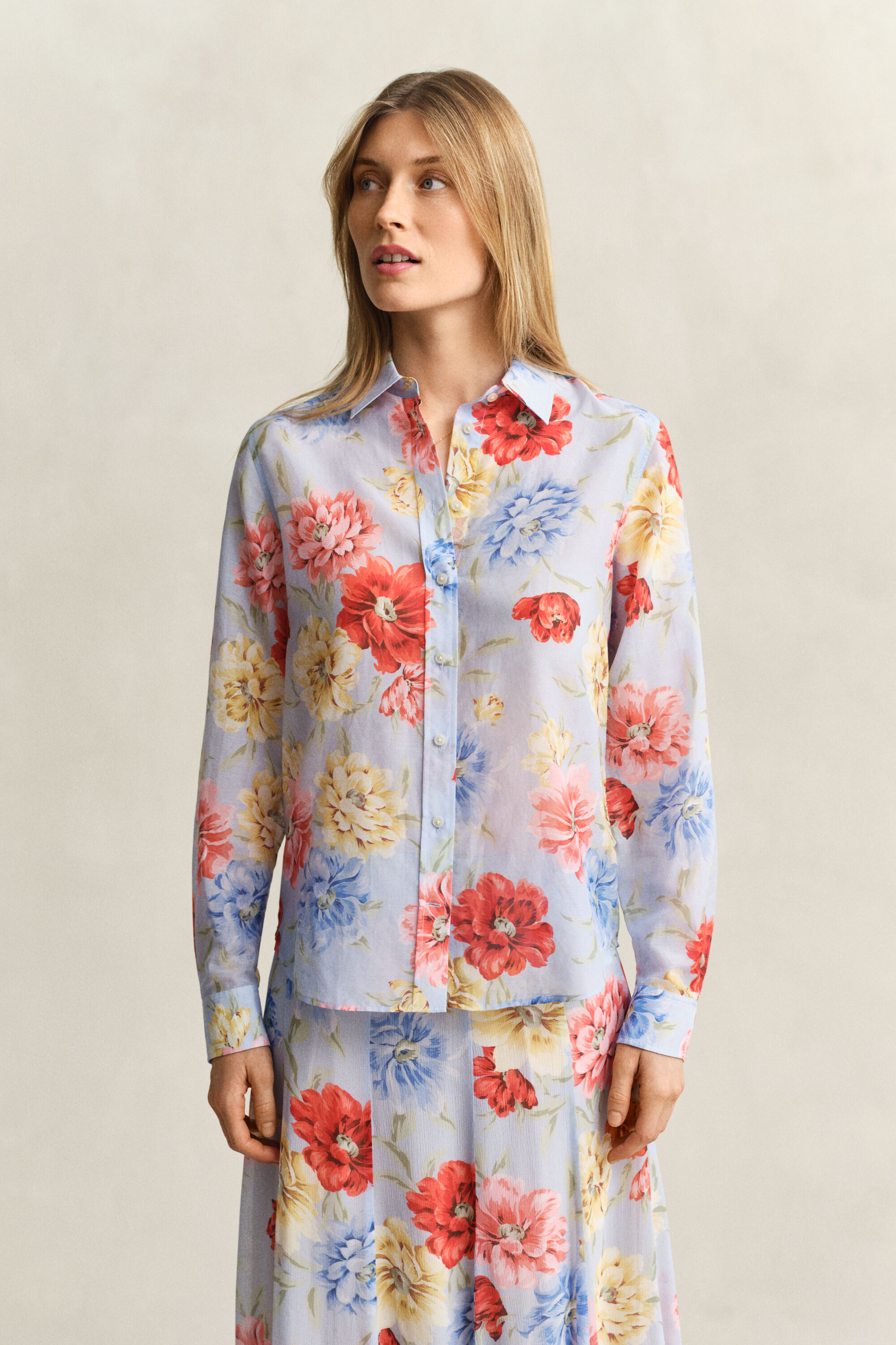 Kukallinen puuvillasilkkipaita
