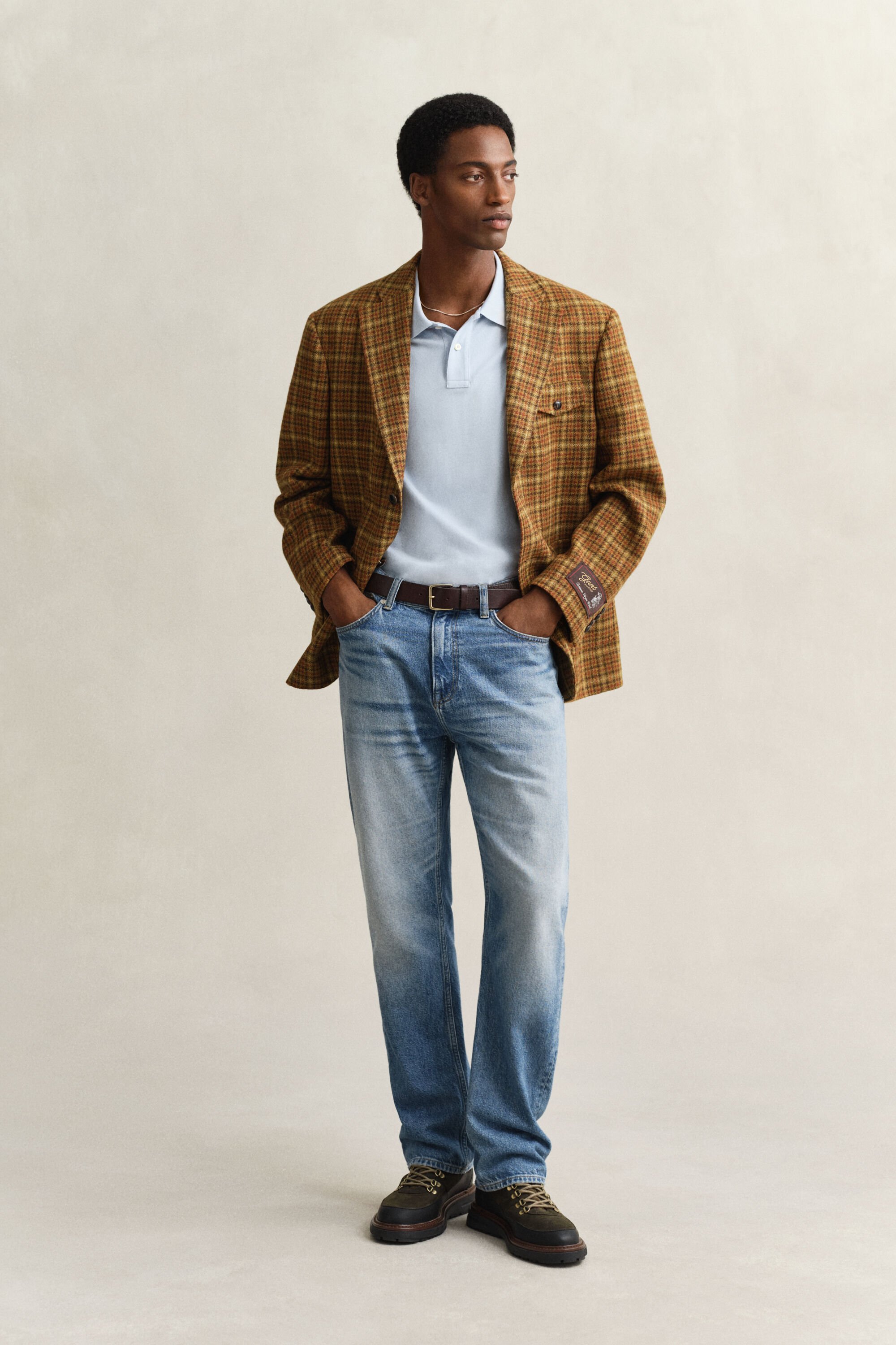 Regular fit -mitoitettu Shield-pikeepaita