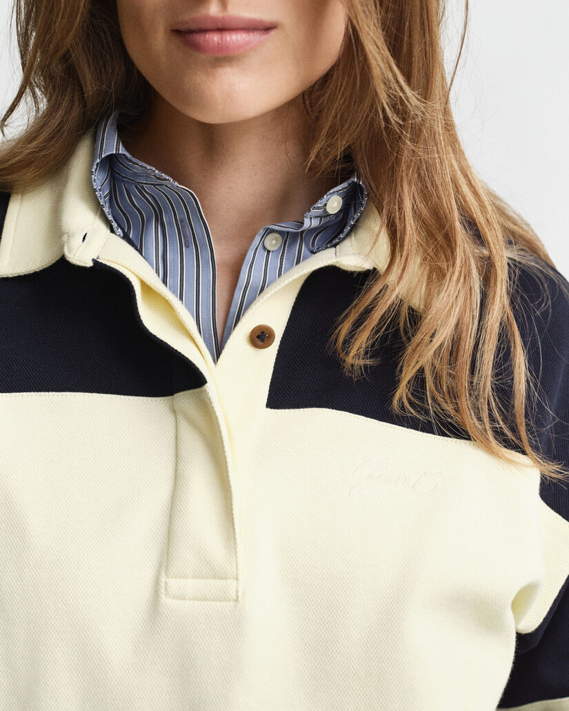 Kohopintainen monivärinen Rugger-pikeepaita