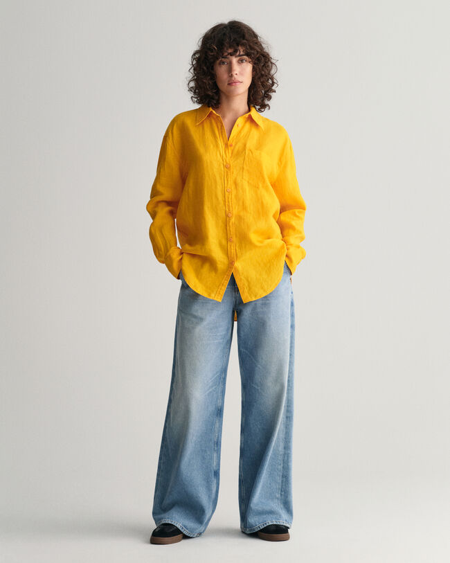 Relaxed&nbsp;fit ‑mitoitettu pellavapaita