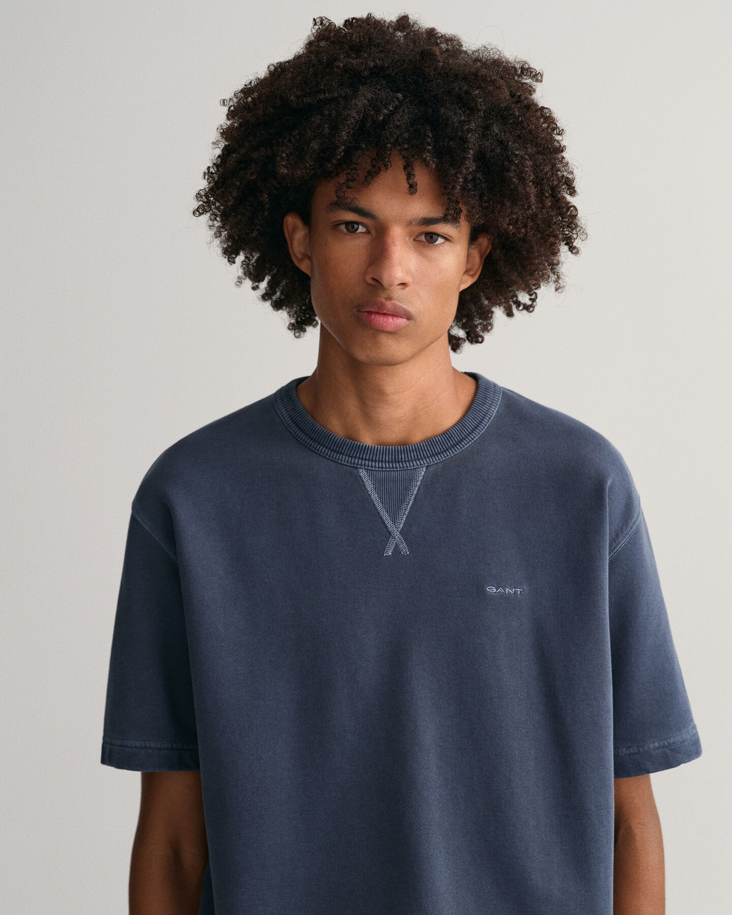 Lyhythihainen Sunfaded-collegepaita