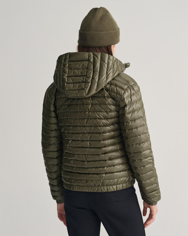 Teens-malliston Shiny-kevytuntuvatakki