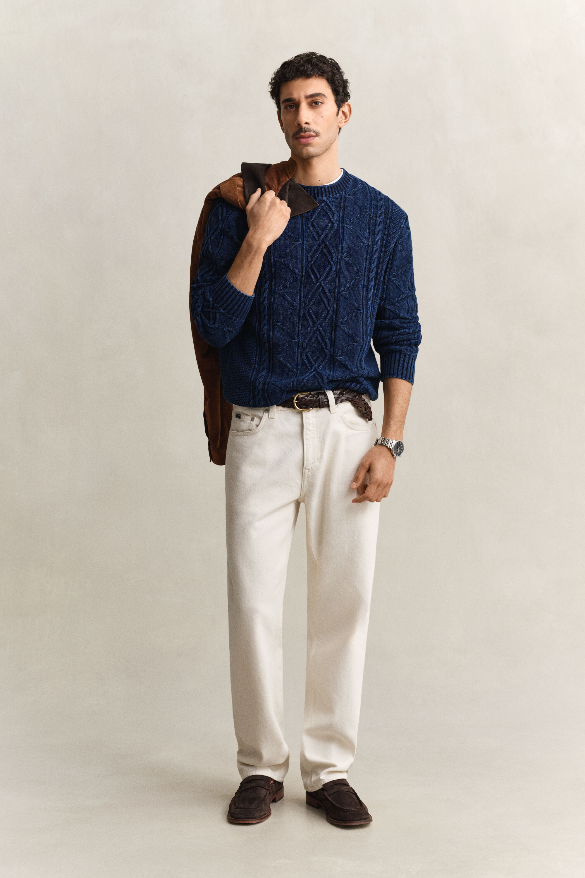 Indigo-palmikkoneule