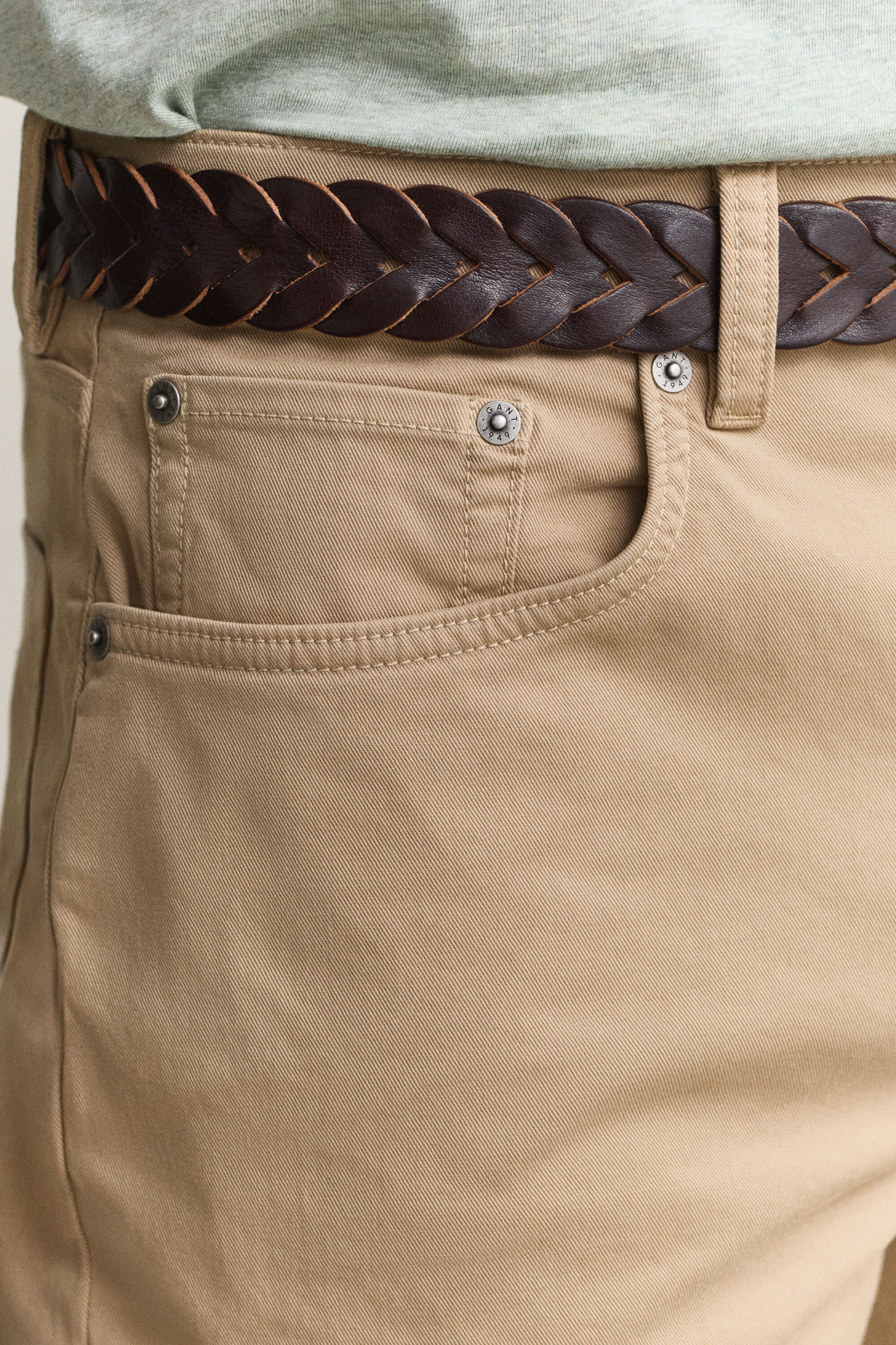 Regular fit ‑mitoitetut Desert-farkut