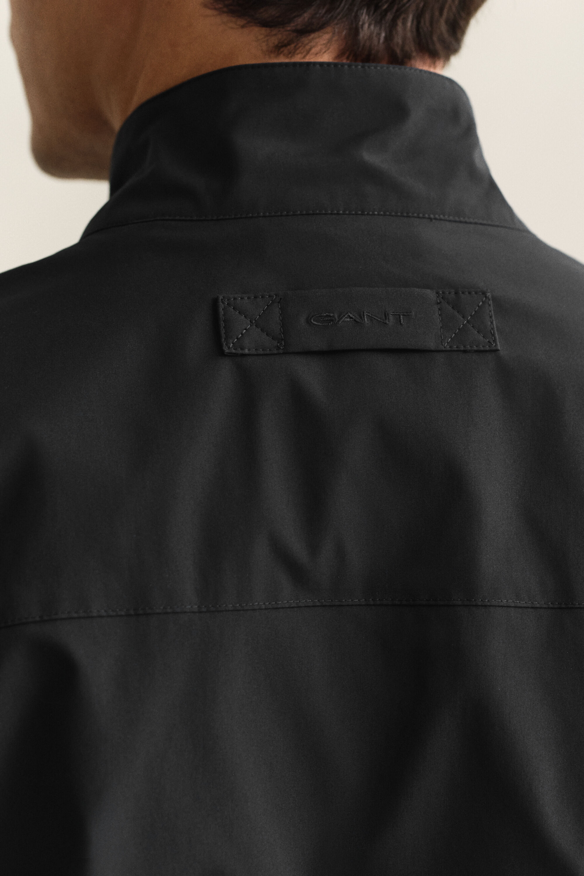 Kevyt Harrington‑takki