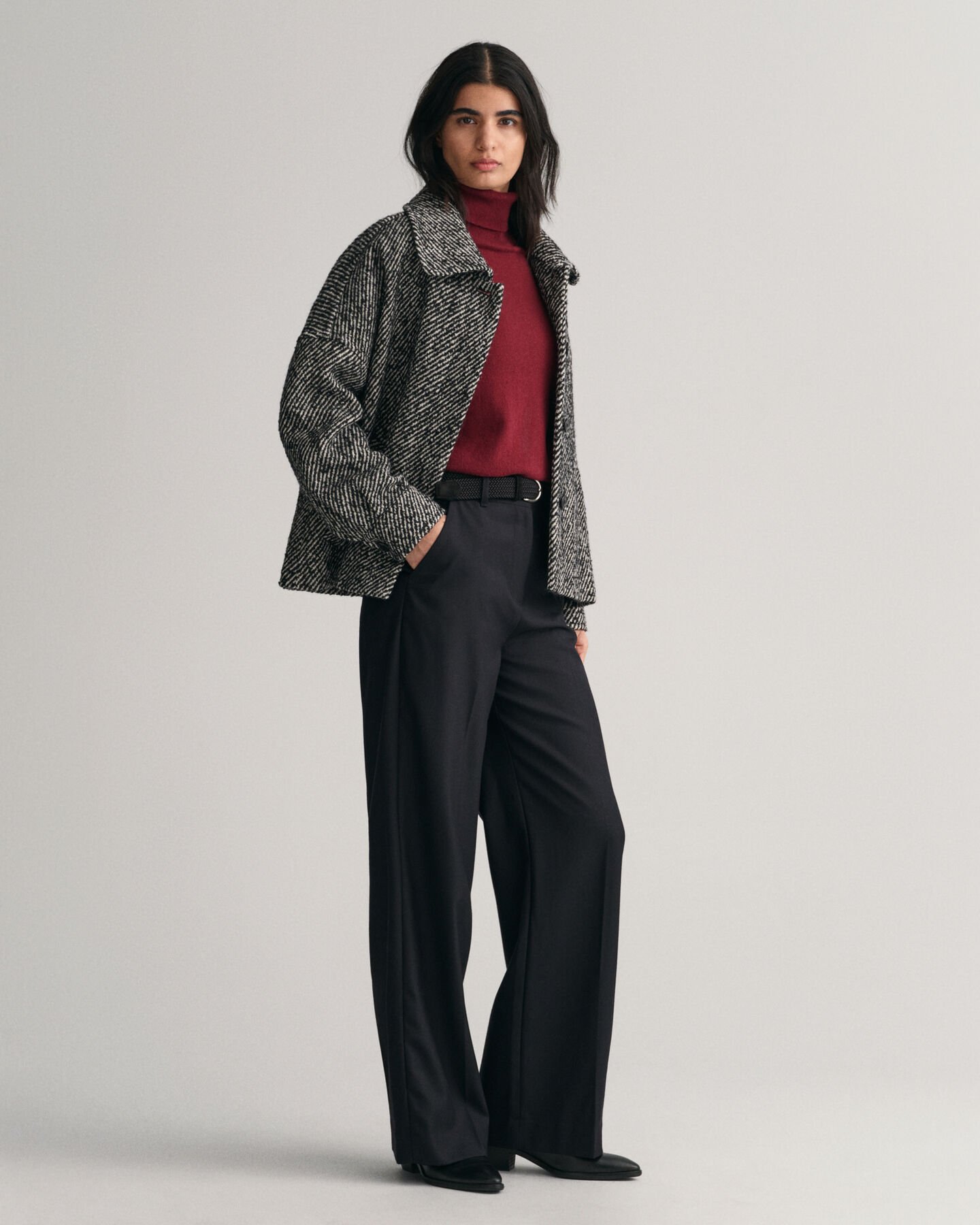 Ohut pooloneulepusero