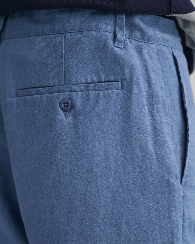 V&auml;lj&auml;sti mitoitetut kiristysny&ouml;rilliset pellavashortsit