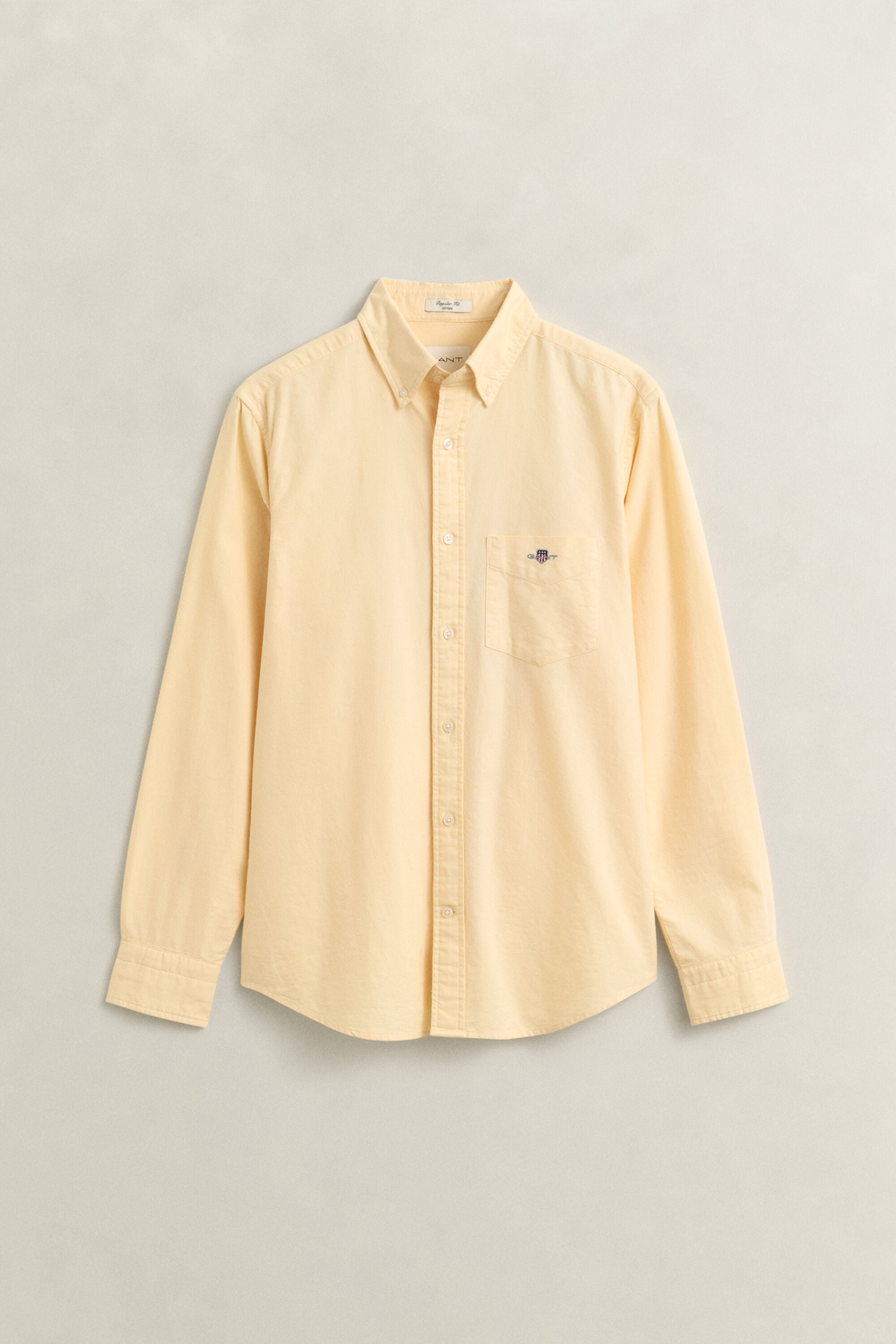 Regular fit ‑mitoitettu klassinen oxford-paita