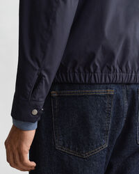 Kevyt Harrington‑takki