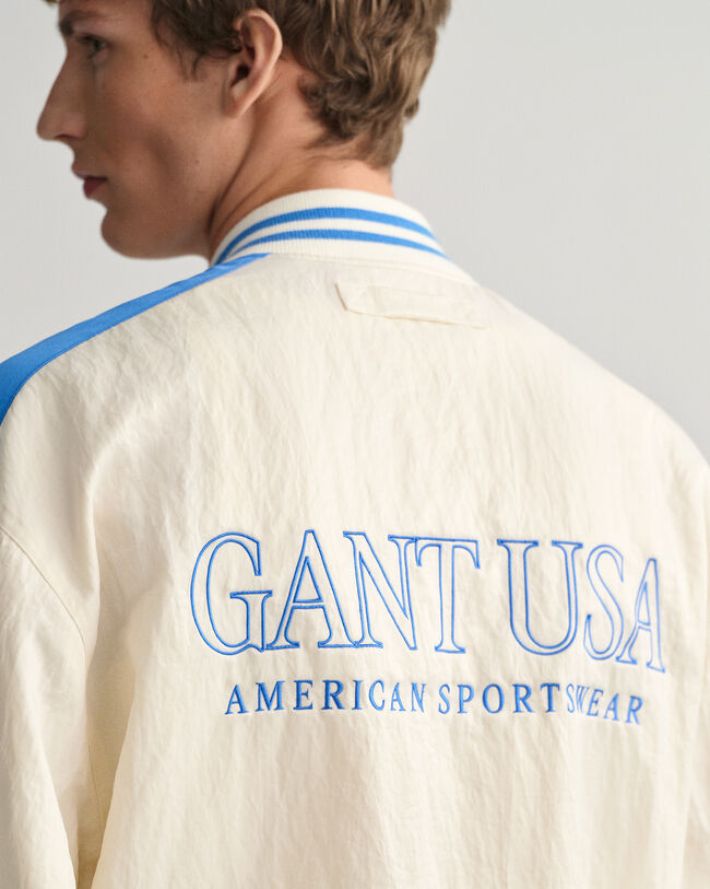 Satiininen GANT Varsity Jacket