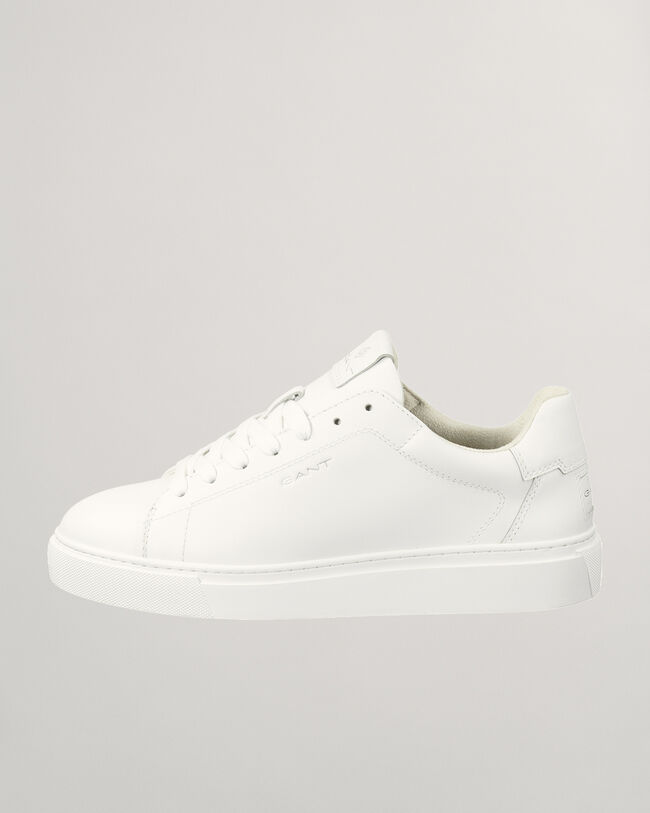 Mc&nbsp;Julien ‑tennarit