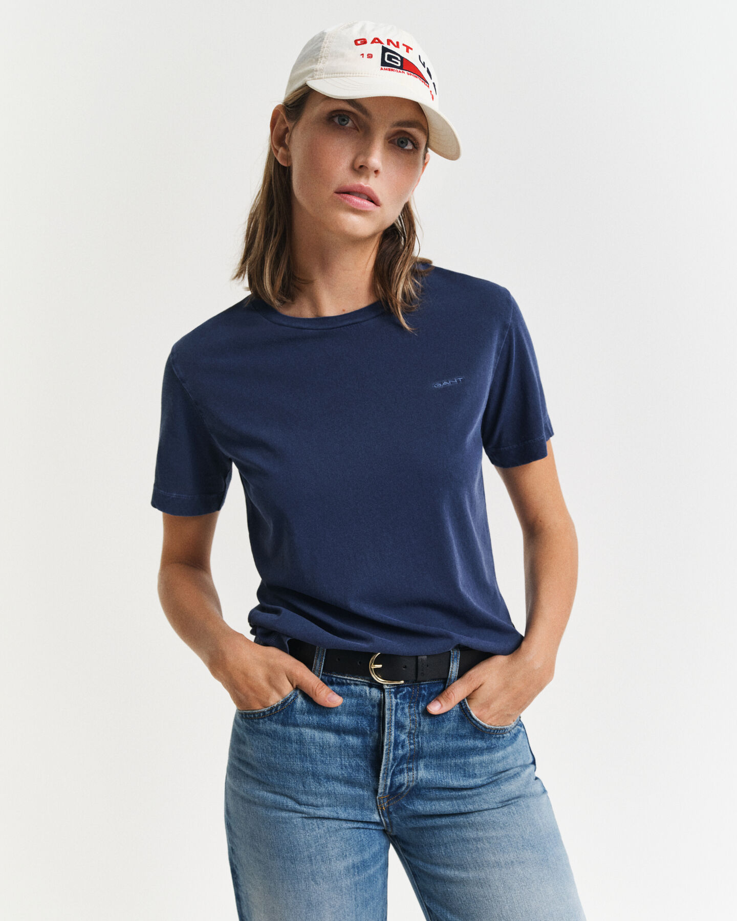 Sunfaded-t‑paita, jossa pyöreä pääntie