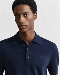 Ohut lyhythihainen merinovillapikeeneule