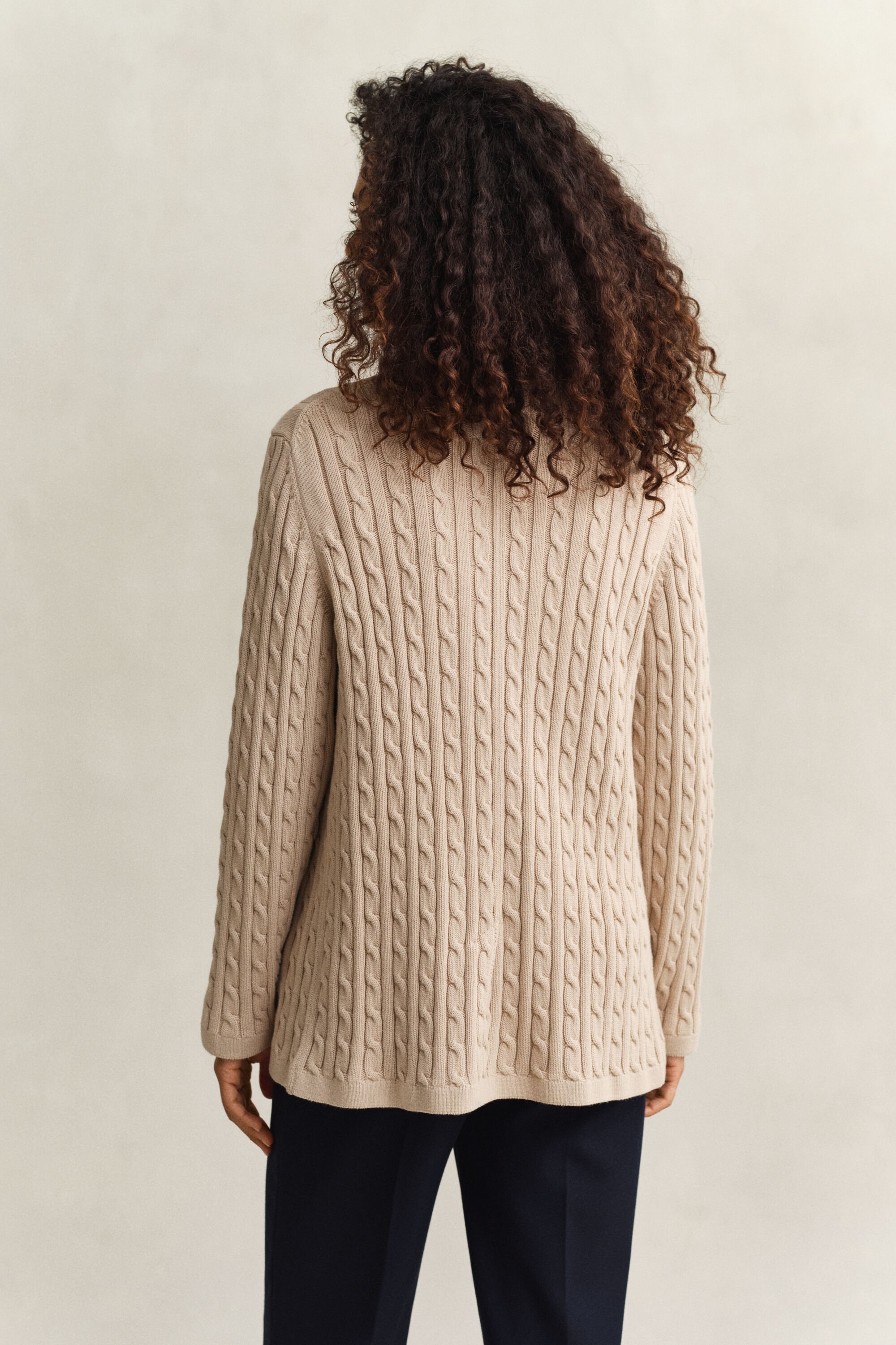 Klubitakki palmikkoneuletta