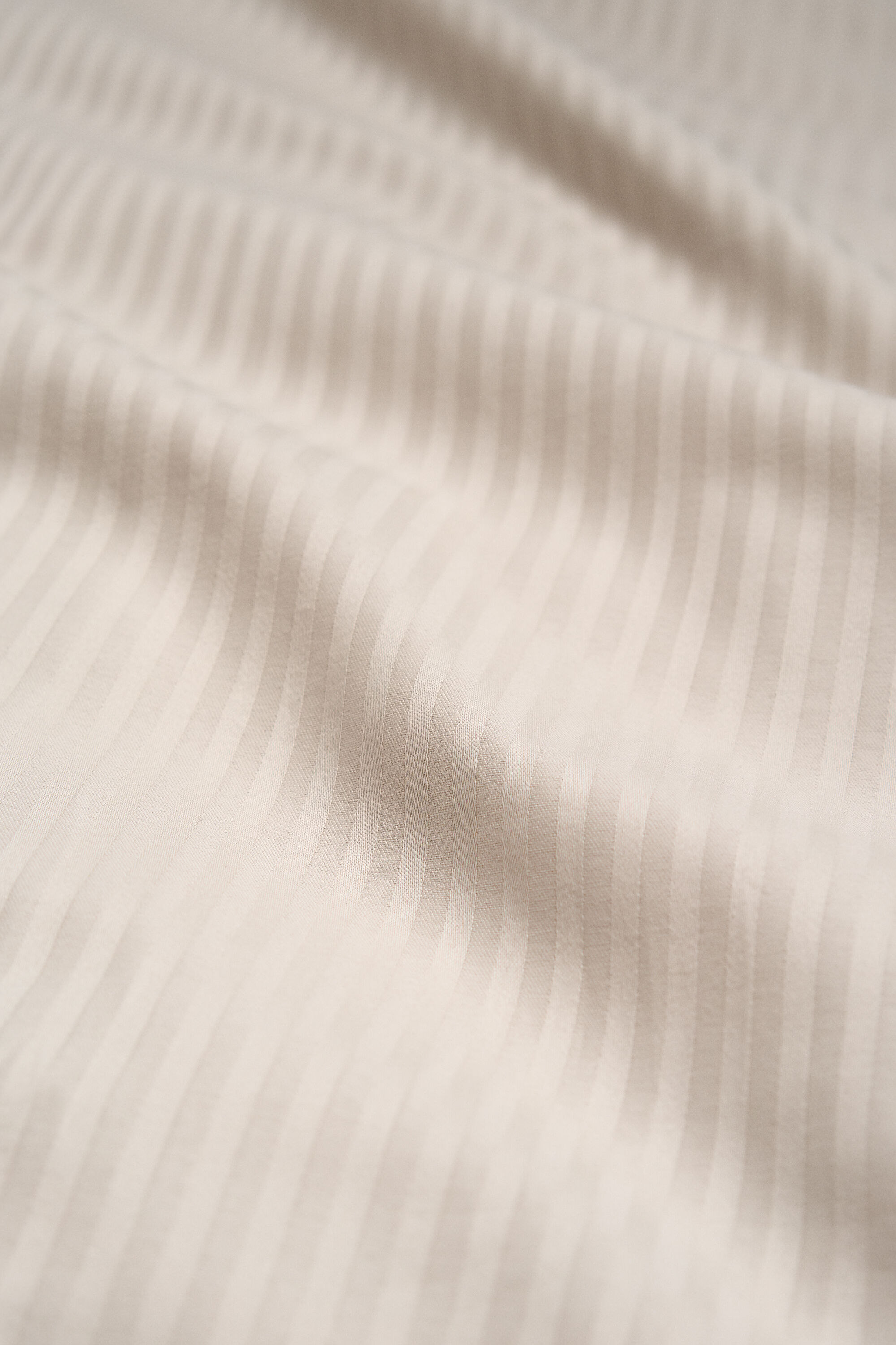 Sateen Striped ‑pussilakana