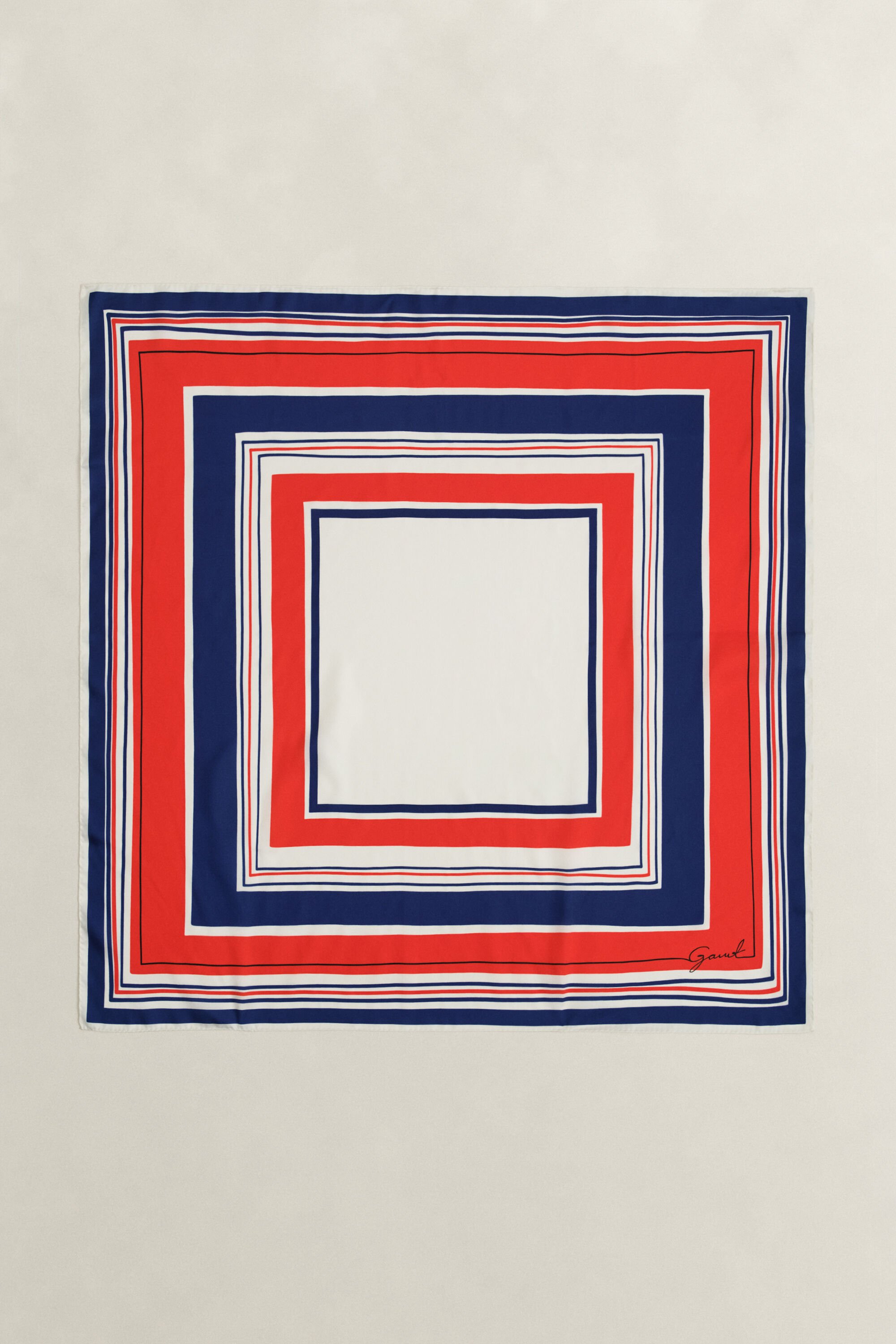 Merihenkinen raidallinen silkkihuivi