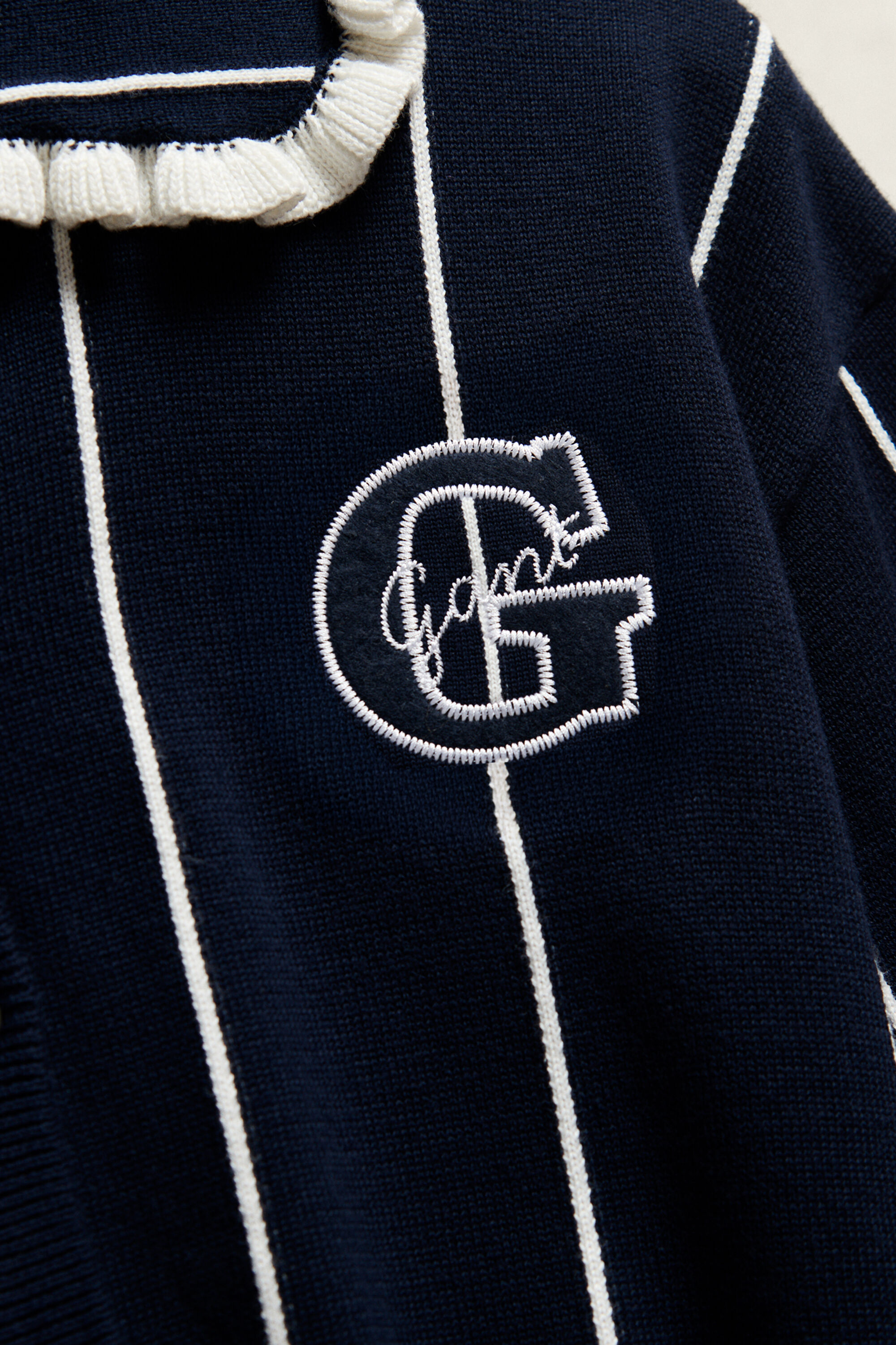 Teen Girls ‑malliston raidallinen neuletakki