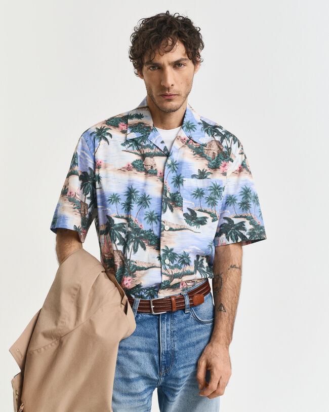 Relaxed fit ‑mitoitettu Island-printtipaita