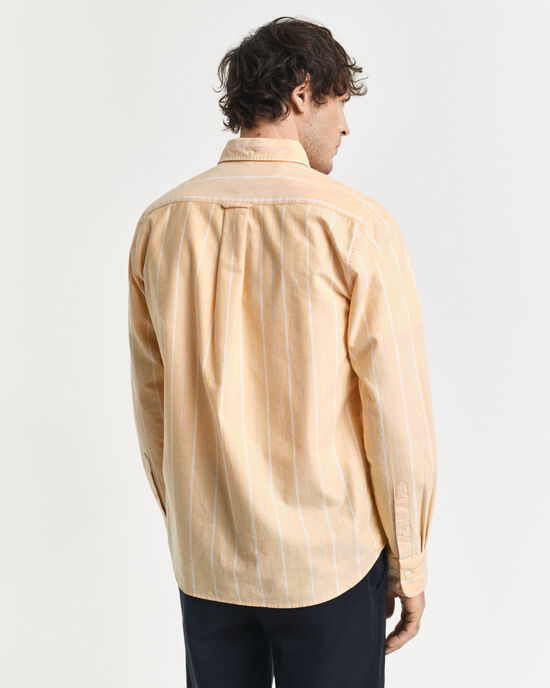 Regular&nbsp;fit ‑mitoitettu raidallinen klassinen oxford-paita