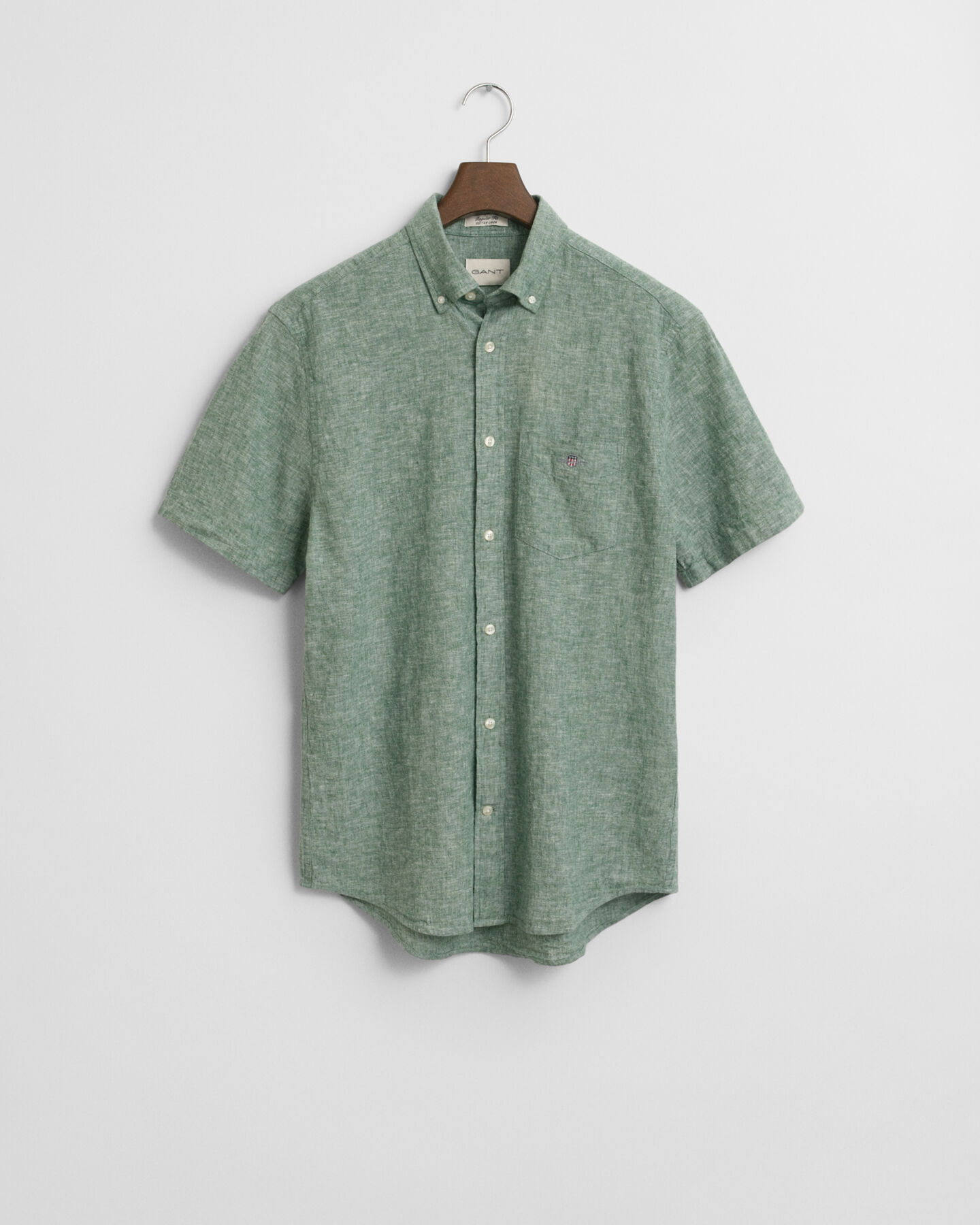 Regular&nbsp;fit ‑mitoitettu lyhythihainen paita puuvillapellavaa