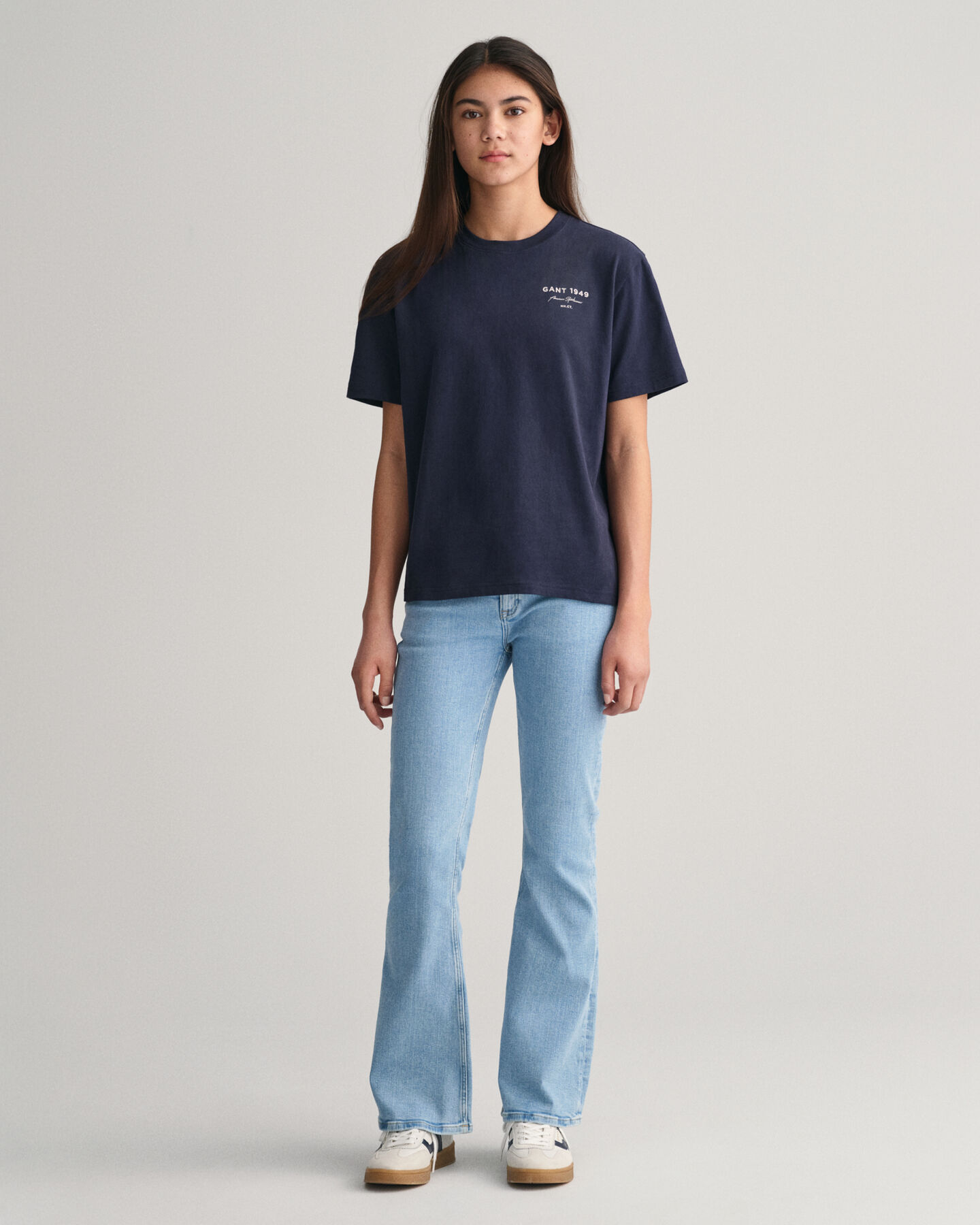 Teens-malliston Script Graphic ‑t‑paita