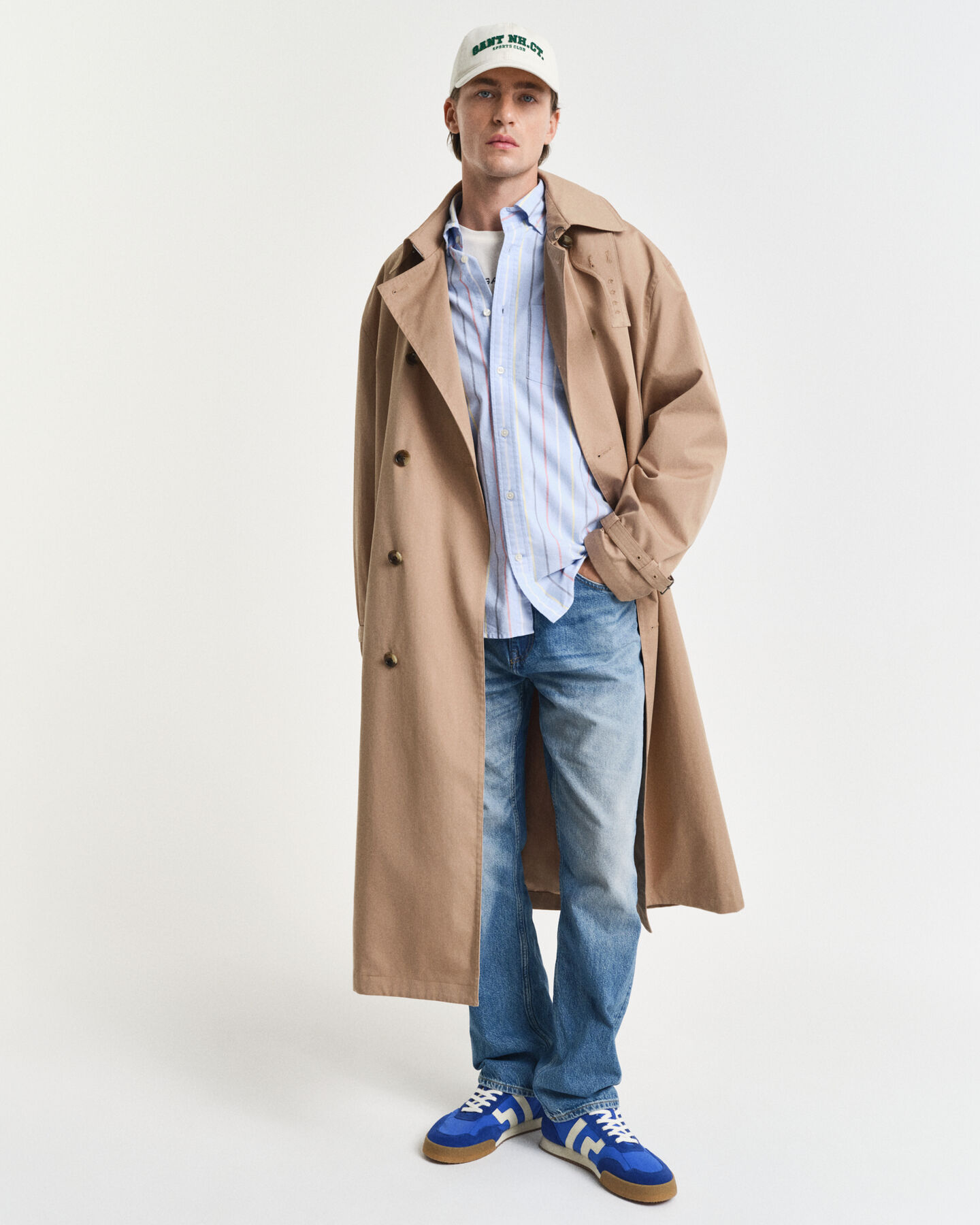 Regular&nbsp;fit ‑mitoitettu klassinen oxford-raitapaita