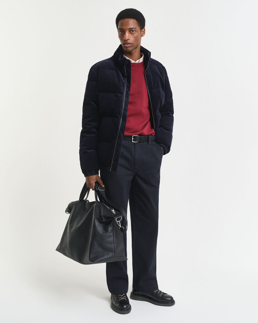 Ohut lampaanvillaneule, pyöreä pääntie