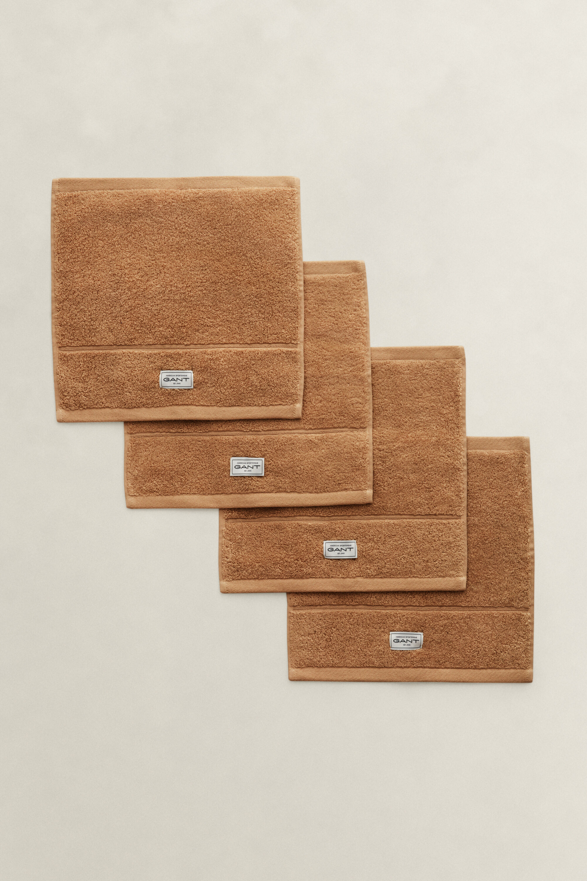 Premium-pyyhkeet (30 cm x 30 cm), 4 kpl:n pakkaus