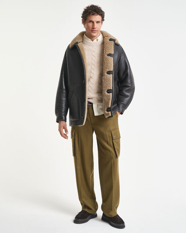 Kulutettu kelsinahkatakki