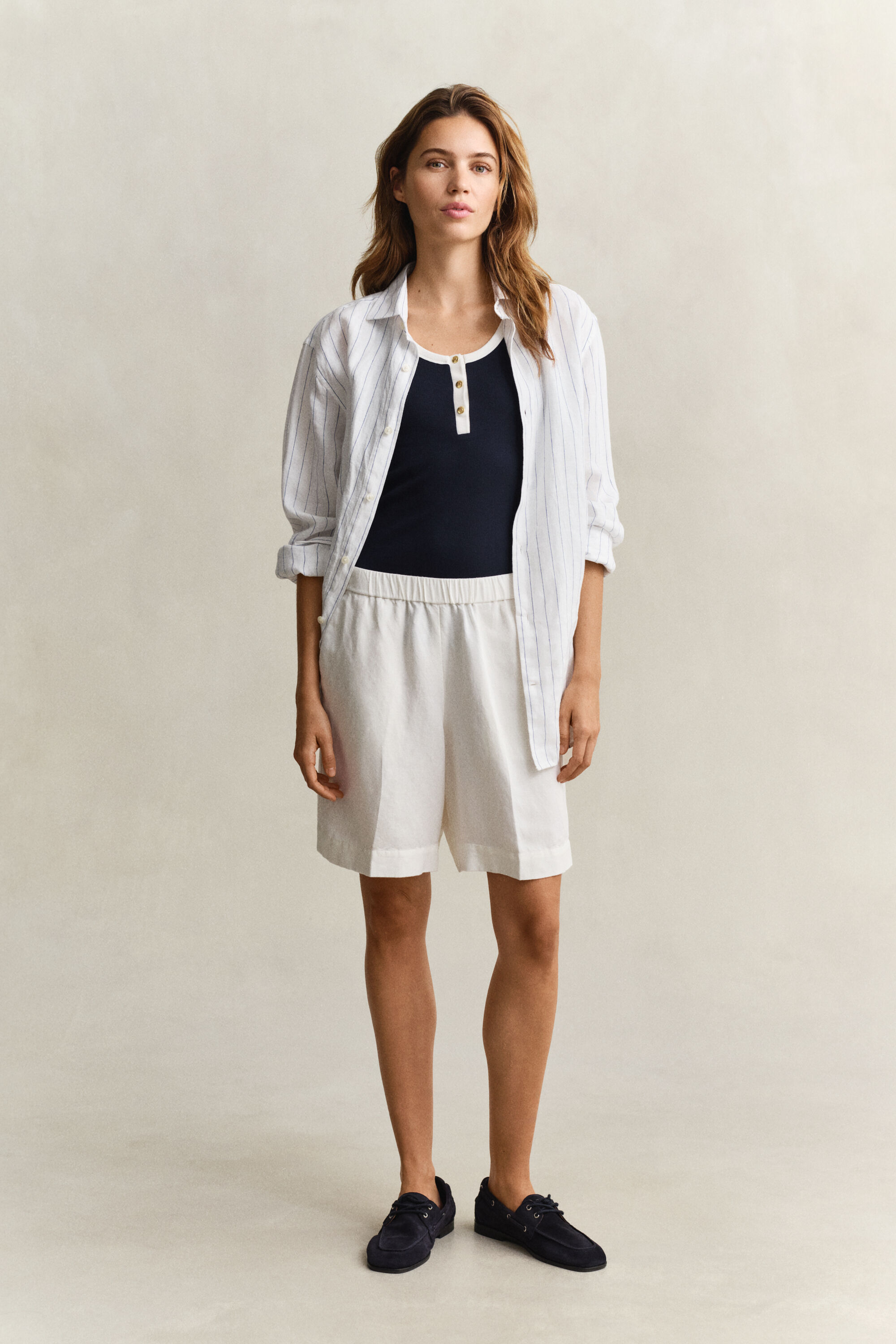 Pellavasekoiteshortsit