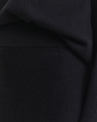 Hame erittäin hienosta lampaanvillasta