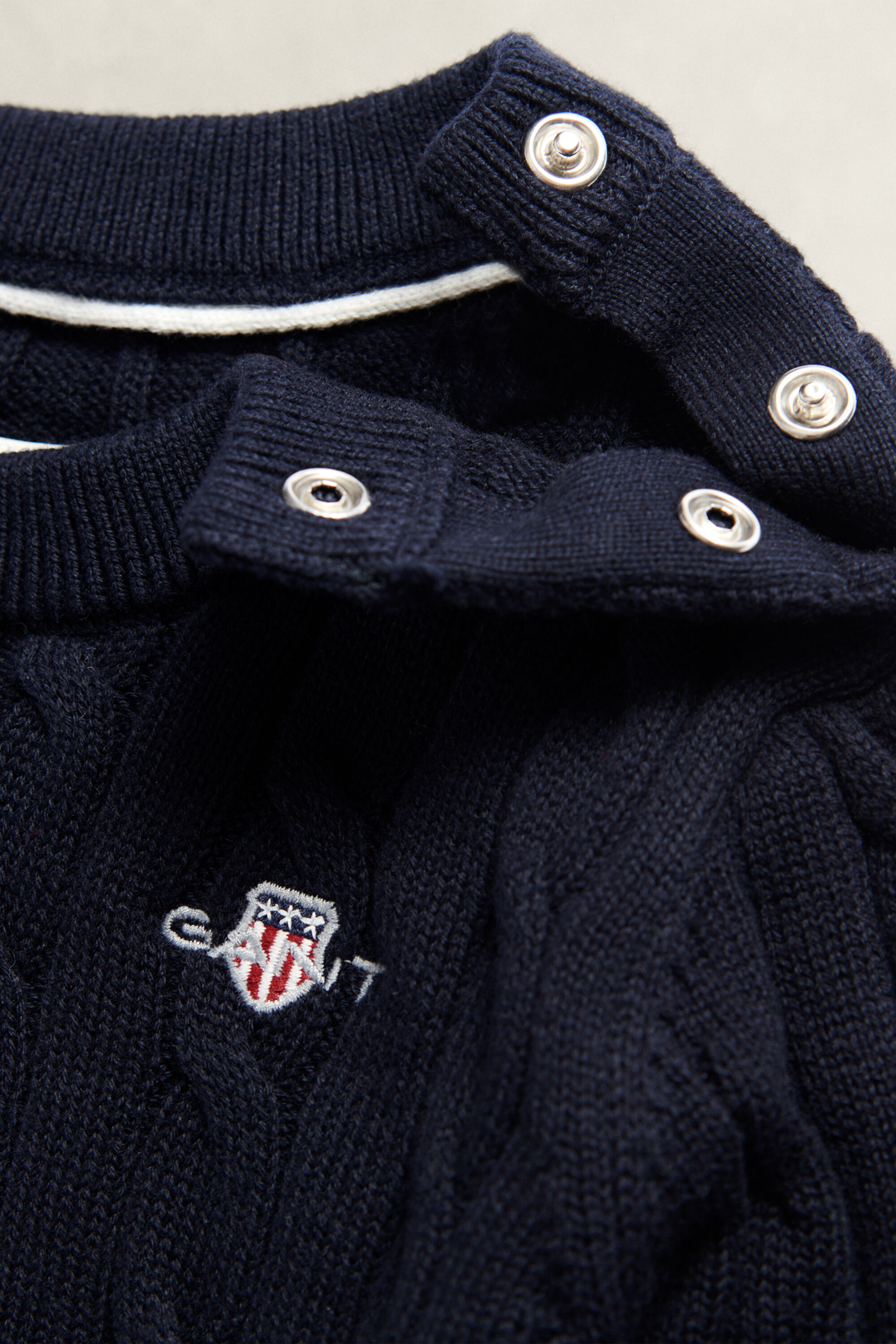 Boys‑malliston Shield-palmikkoneulepusero