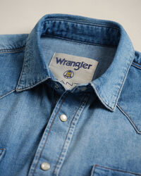 Wrangler x GANT ‑malliston relaxed fit ‑mitoitettu Western-farkkupaita