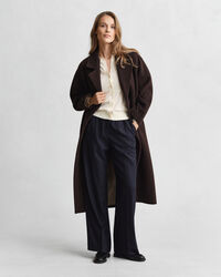 Kevyt neuletakki, pyöreä pääntie