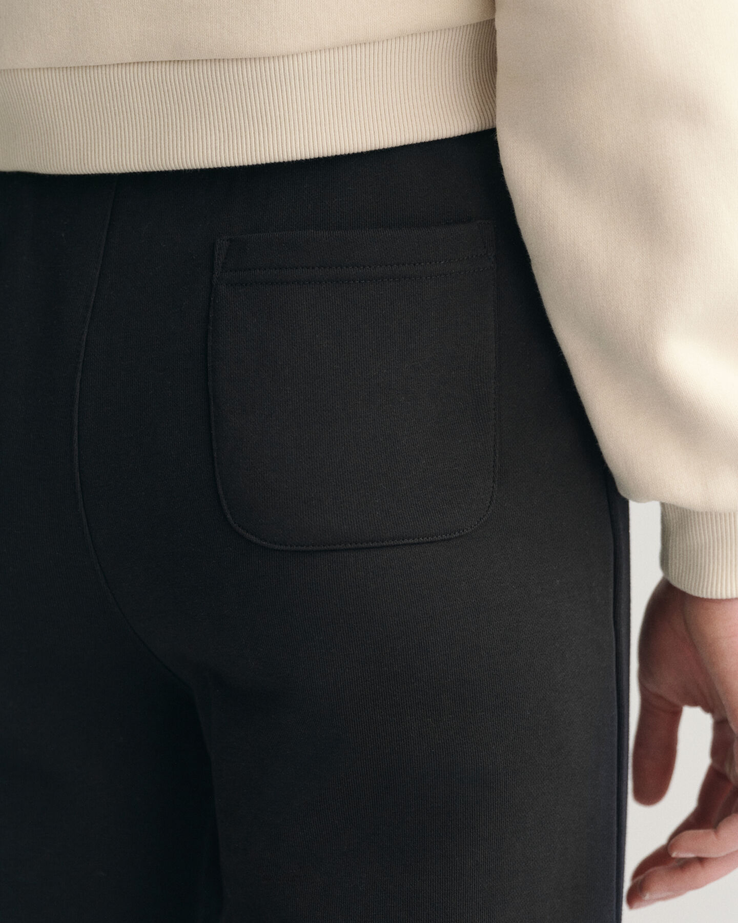 Teen Girls ‑malliston suoralahkeiset Shield-collegehousut