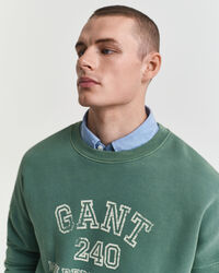 Graphic-collegepaita, pyöreä pääntie