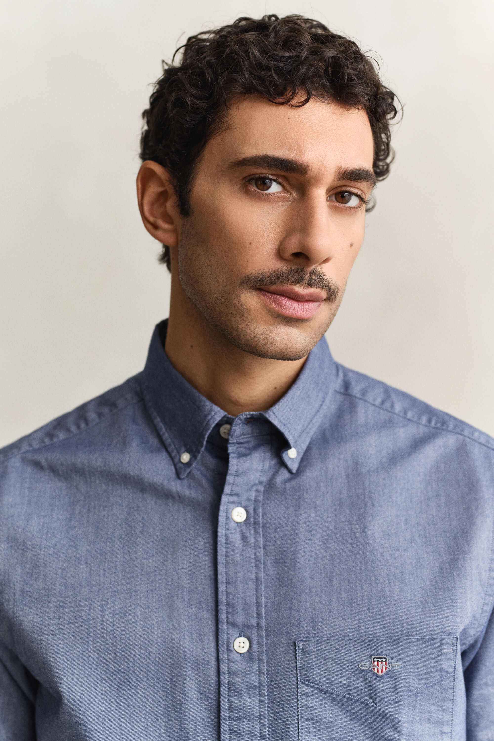 Klassinen lyhythihainen oxford-paita