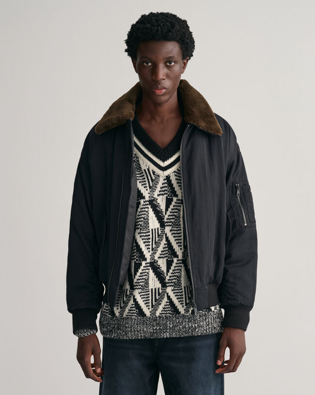 Lentäjäntakin tyylinen Bomber-takki