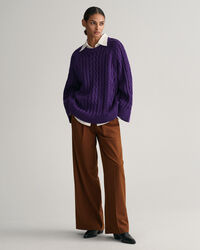 Oversized&nbsp;fit ‑mitoitettu palmikkoneule, py&ouml;re&auml; p&auml;&auml;ntie