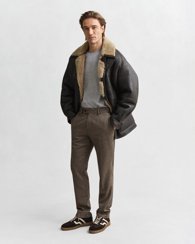 Regular fit ‑mitoitettu Shield-t‑paita