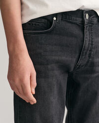 Teen Boys ‑malliston slim fit ‑mitoitetut farkut