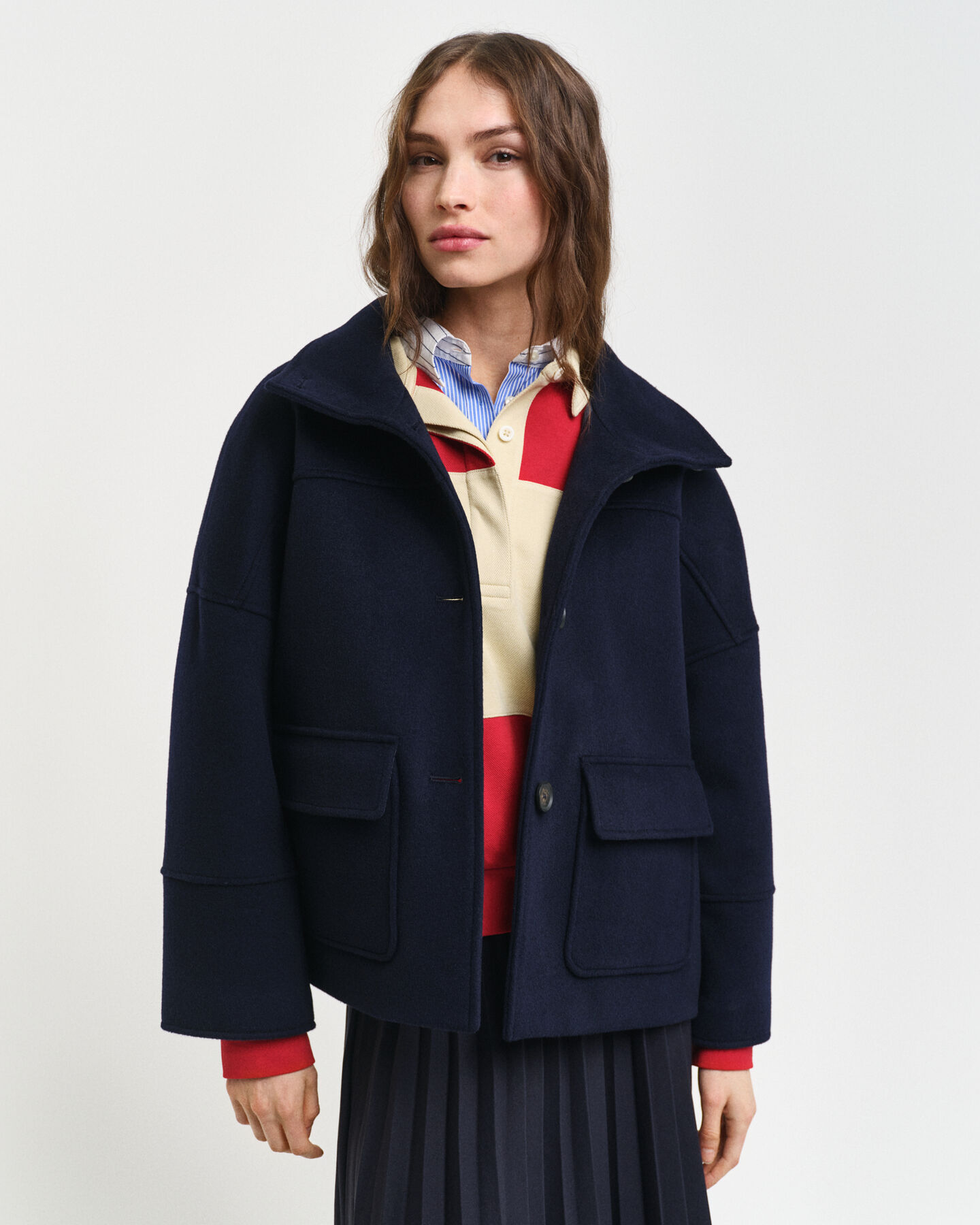 Lyhyt villakangastakki