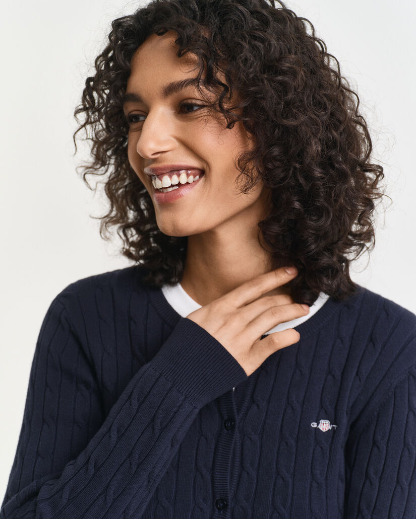 Joustopuuvillainen Shield-palmikkoneuletakki