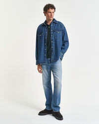 Regular fit -mitoitettu Shield-pikeepaita