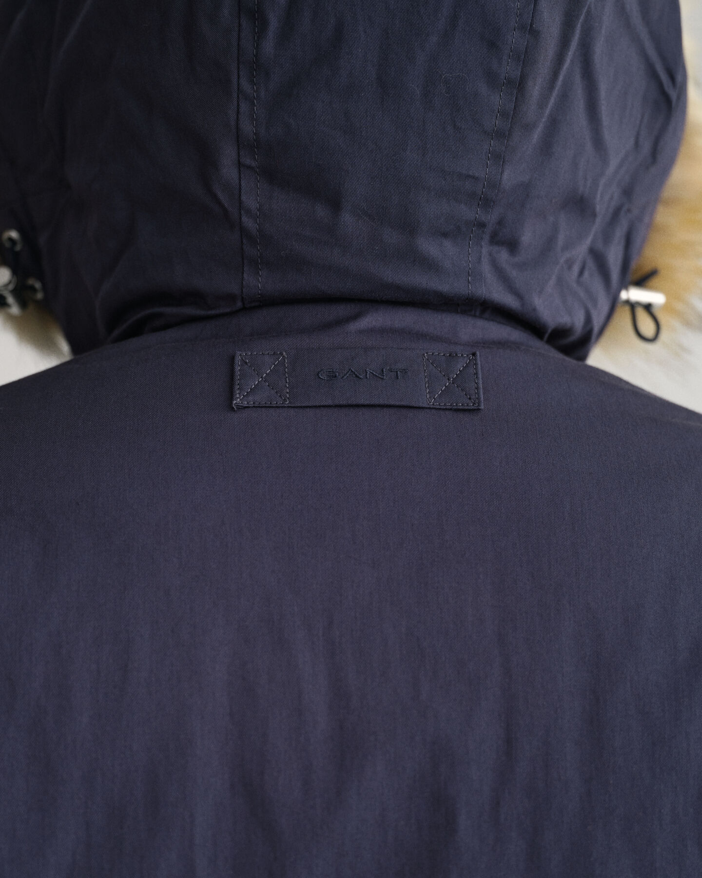 Lyhyt talviparkatakki