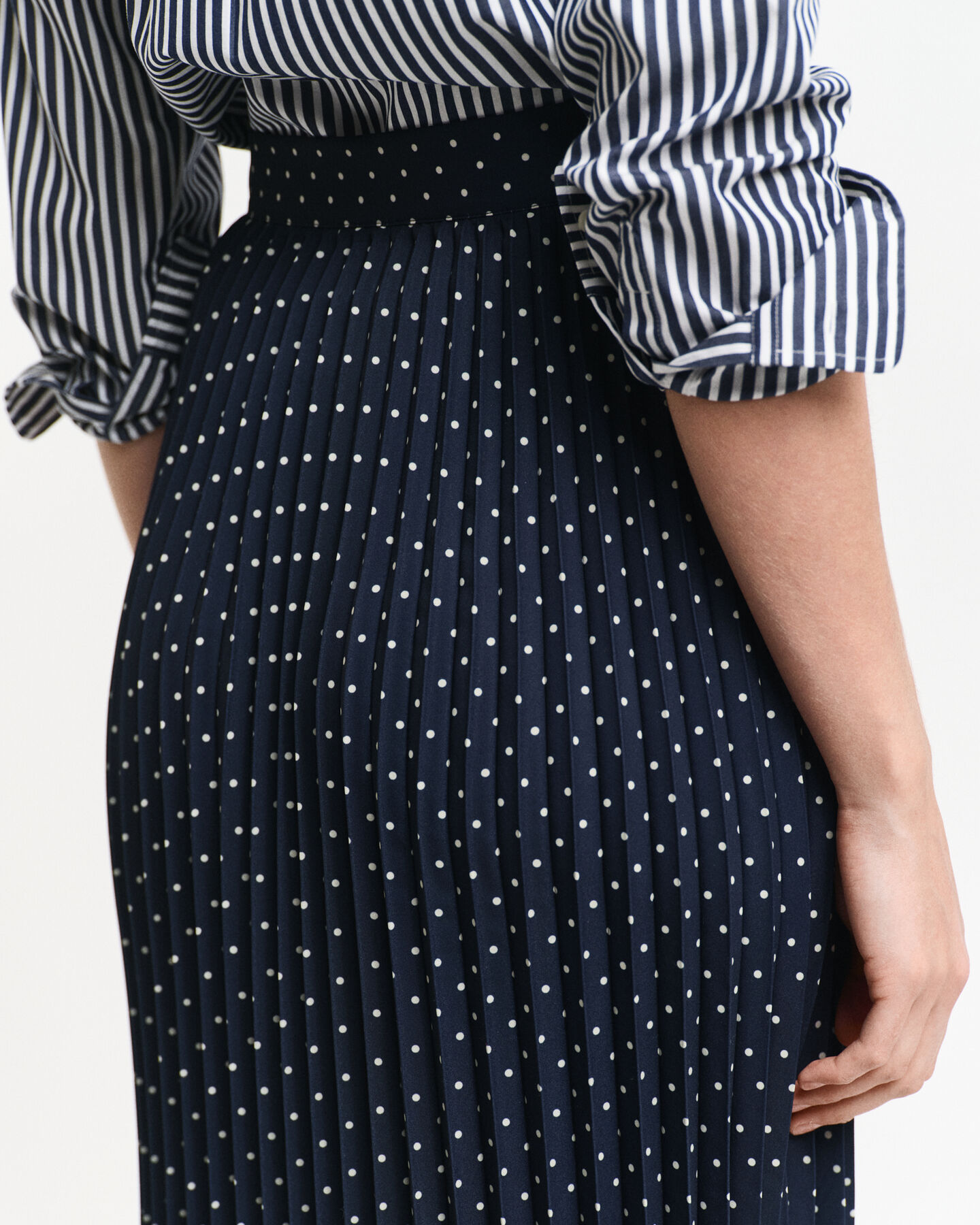 Pilkullinen vekkihame